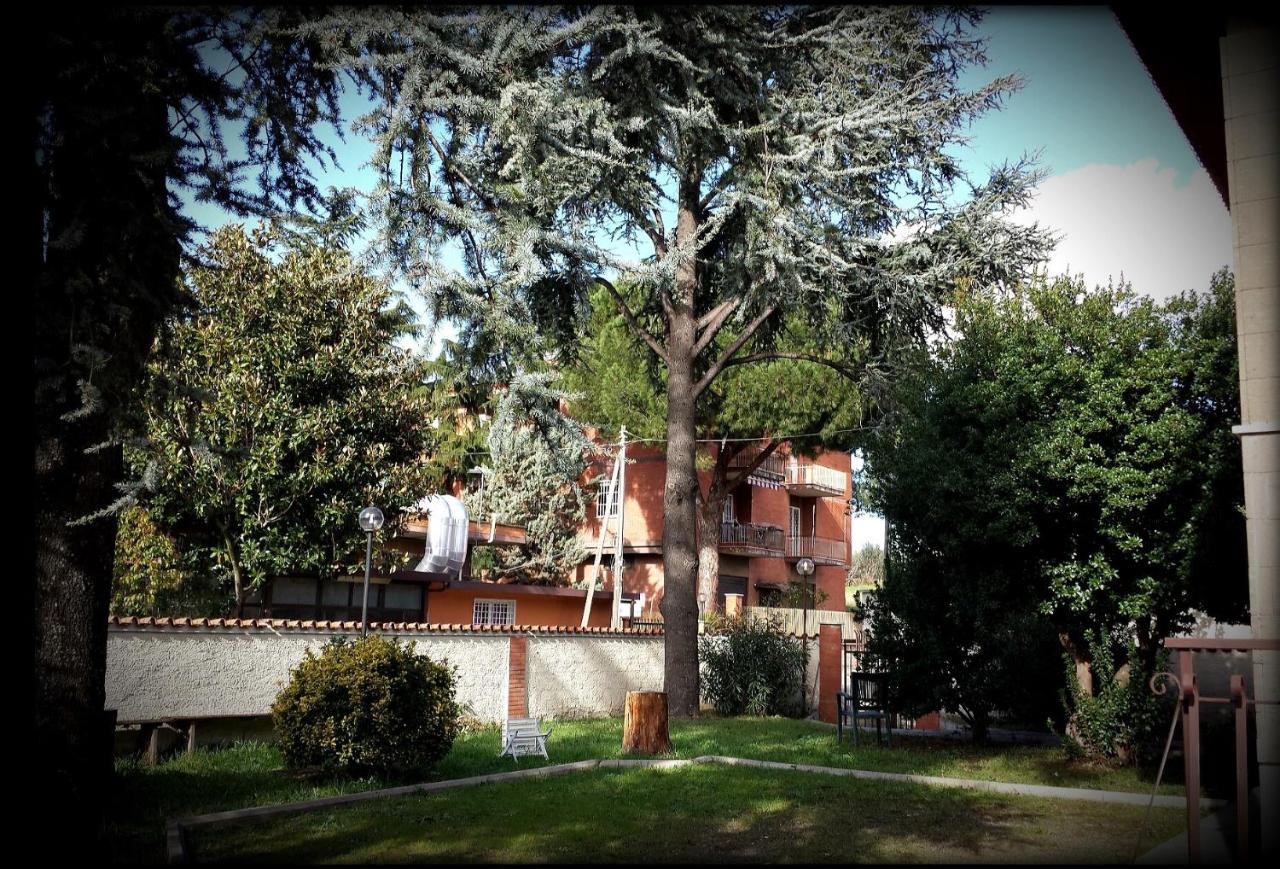Hotel La Casa Degli Oleandri Řím Exteriér fotografie